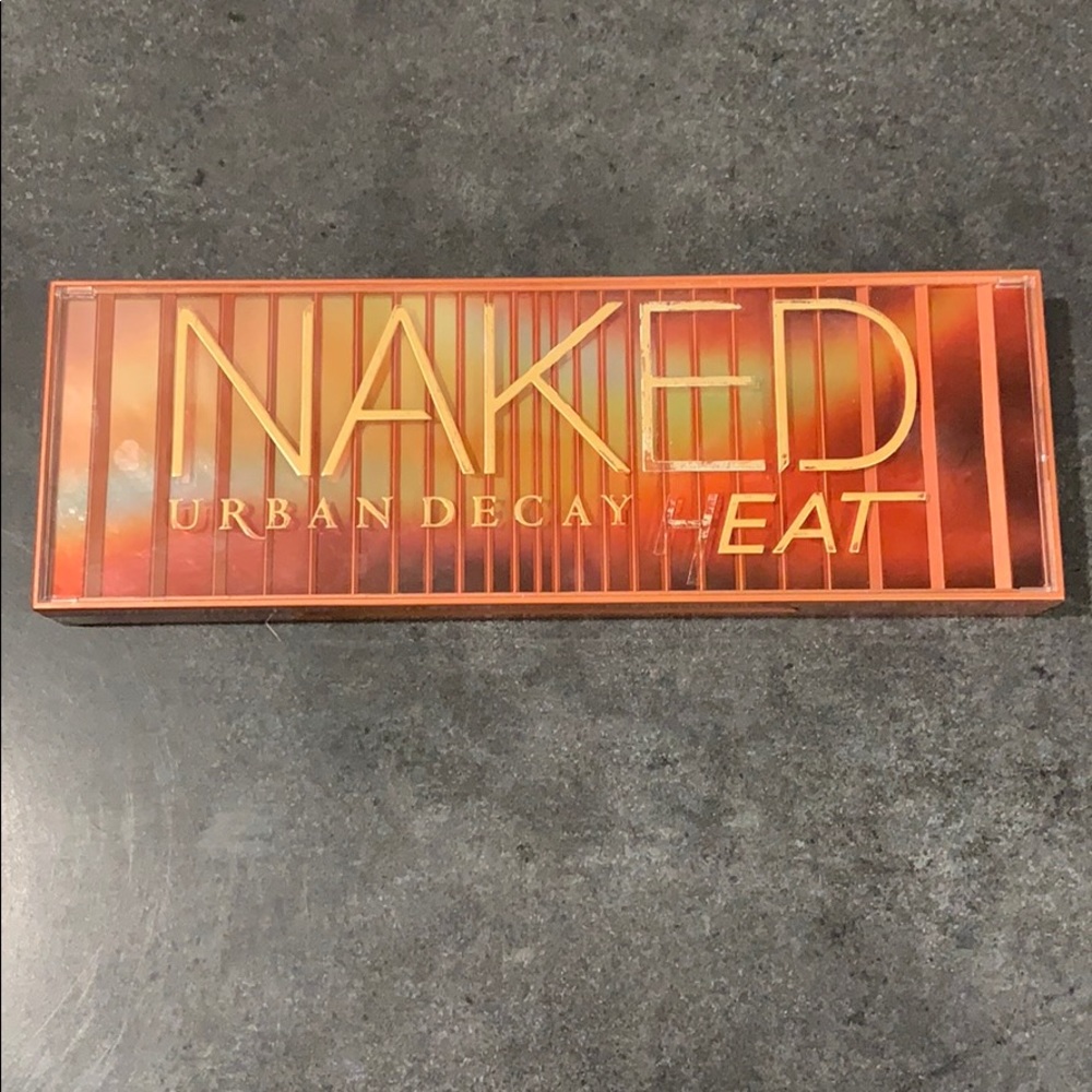 UD Naked Heat Palette